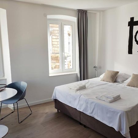 Nik Studio Apartments Πούλα Εξωτερικό φωτογραφία