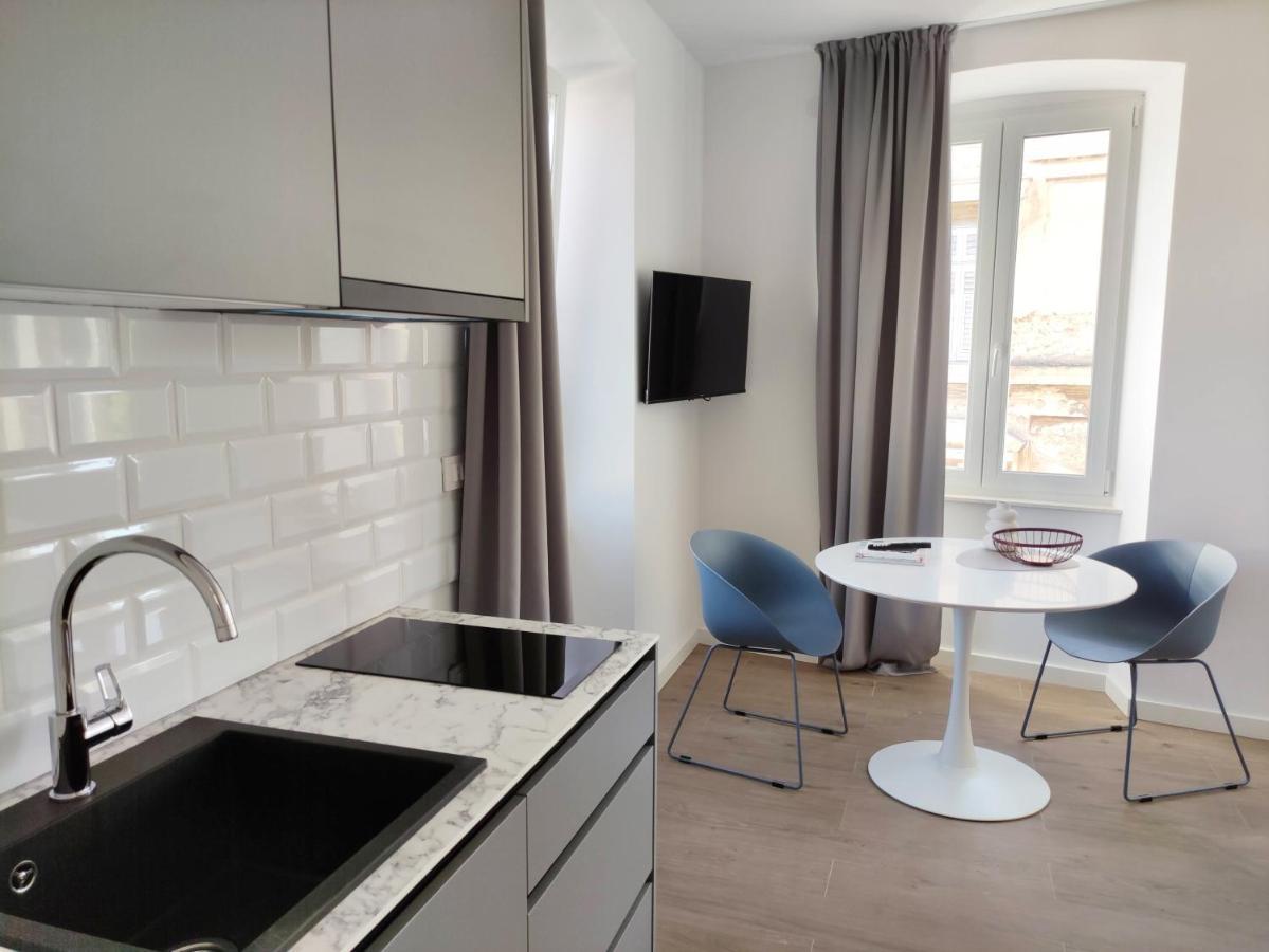 Nik Studio Apartments Πούλα Εξωτερικό φωτογραφία